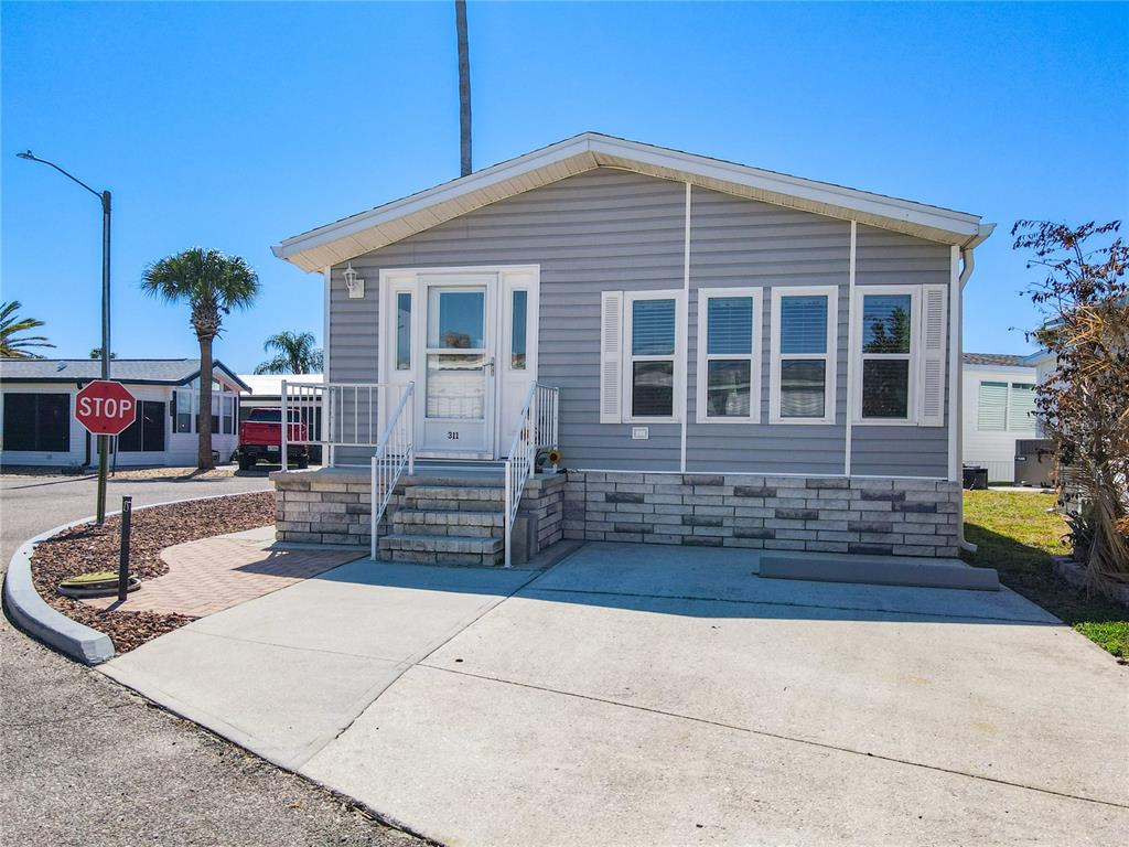 9000 US HWY 192 UNIT 311