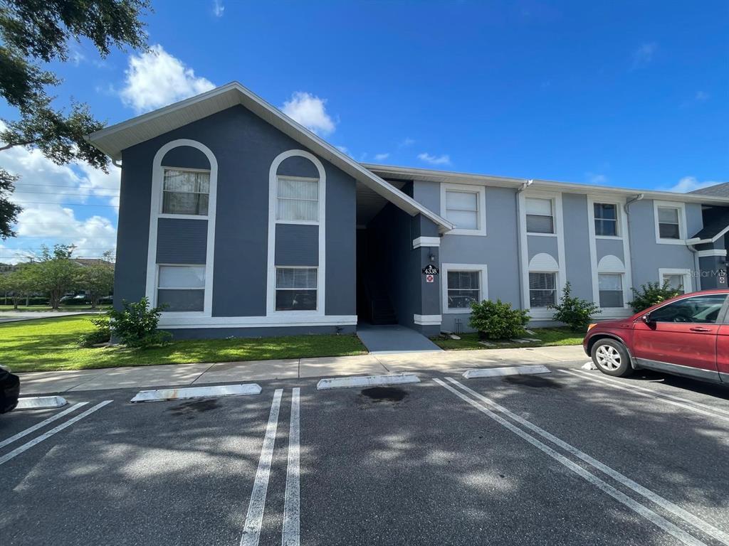 4338 PERSHING POINTE PLACE UNIT 2