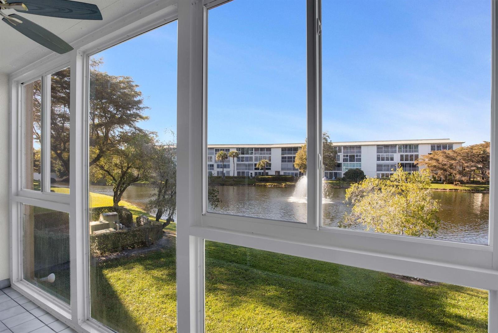 1705 Andros Isle # J2, Coconut Creek FL 33066