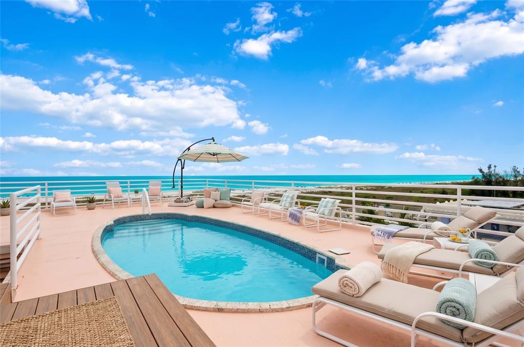 648 BEACH ROAD