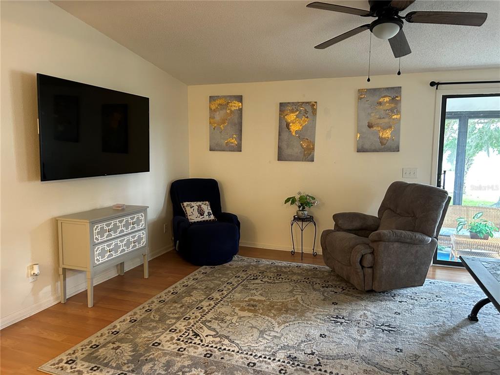 1709 E SCHWARTZ BOULEVARD, LADY LAKE, FL — photo 5 of 16
