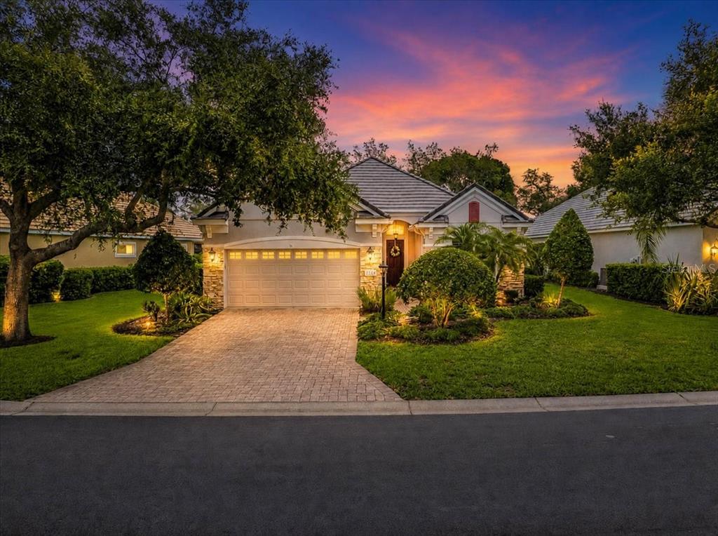 12232 THORNHILL COURT