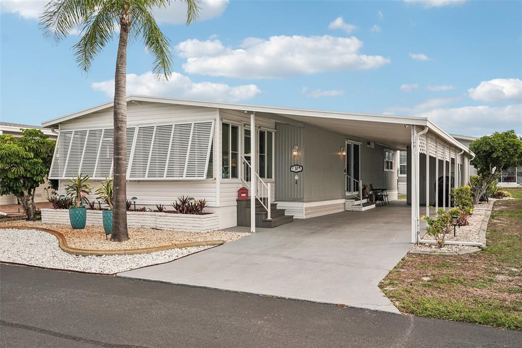 10 CORONADO DRIVE