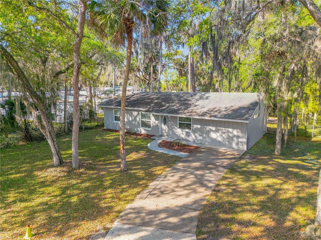 420 PERDITA AVENUE