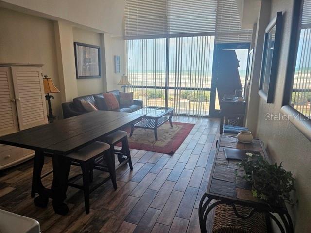 1909 S ATLANTIC AVENUE UNIT 102
