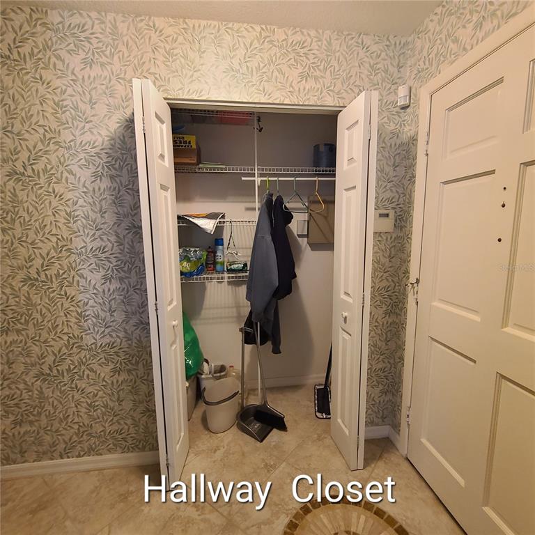 220 BUTTONWOOD CIRCLE UNIT 220, SEMINOLE, FL — photo 5 of 30