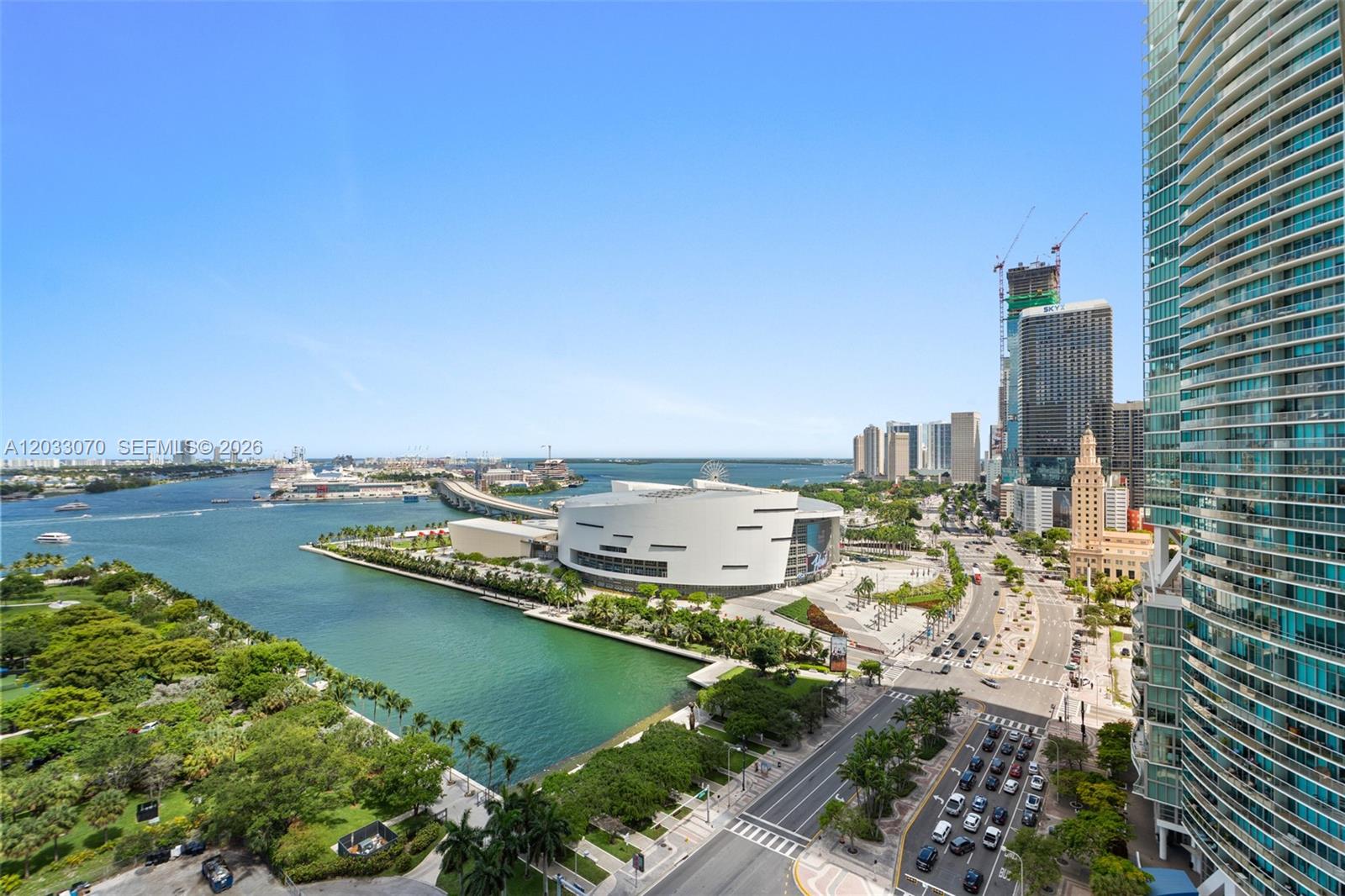 900 Biscayne Blvd # 2304, Miami FL 33132
