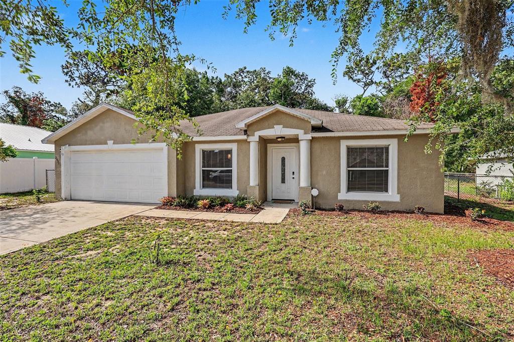 2431 LARKWOOD ROAD