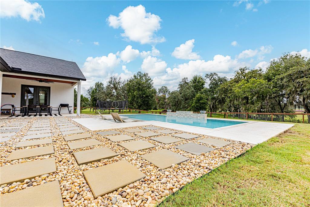 8818 SW 73RD PATH, BUSHNELL, FL — photo 5 of 30