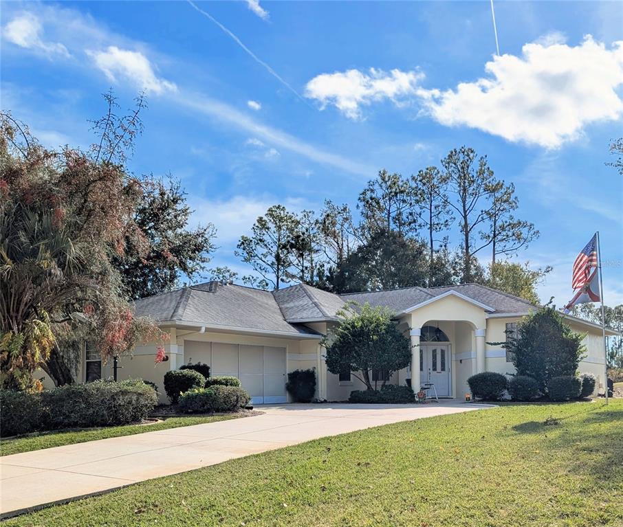214 LONDON DRIVE