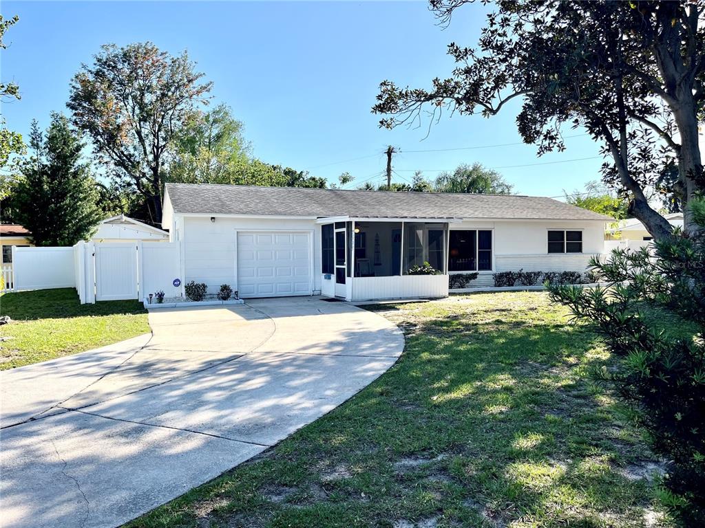 7598 14TH STREET N