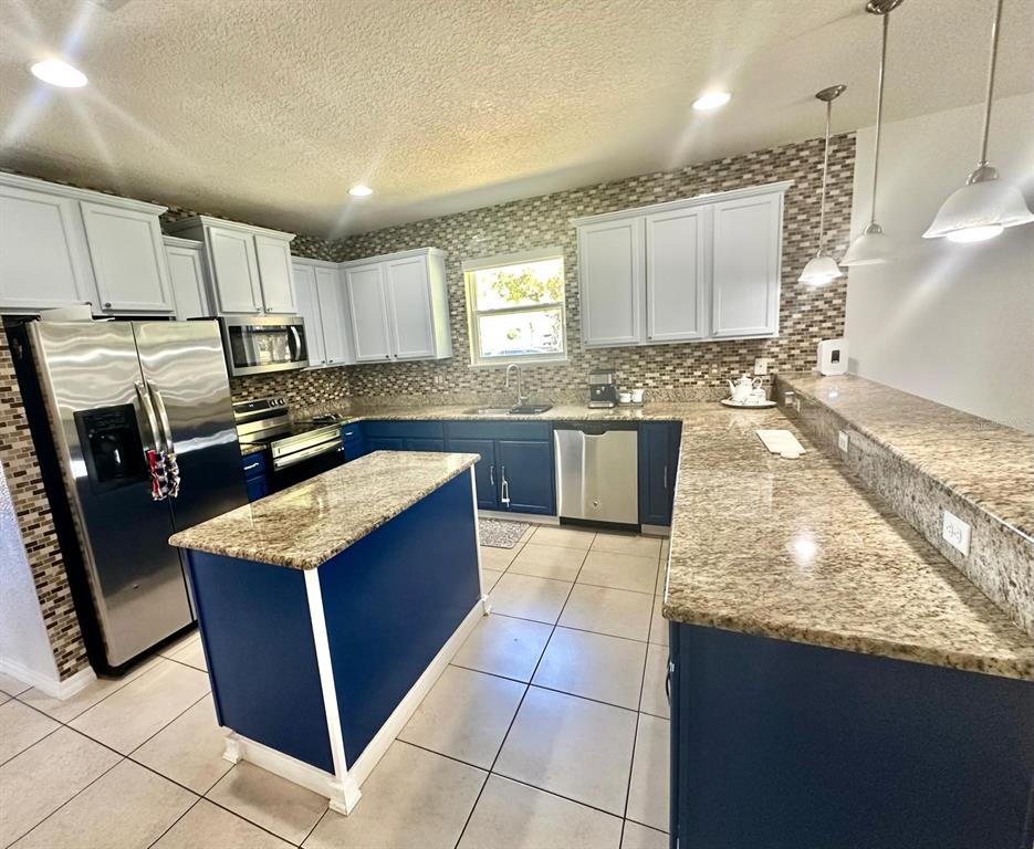 1901 NATIONS WAY, ST CLOUD, FL — photo 2 of 17