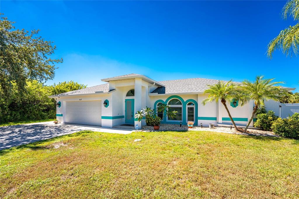 3027 RIDGEWOOD DRIVE
