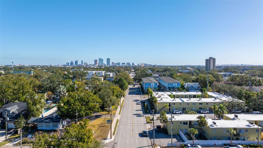 3206 W AZEELE STREET UNIT 128