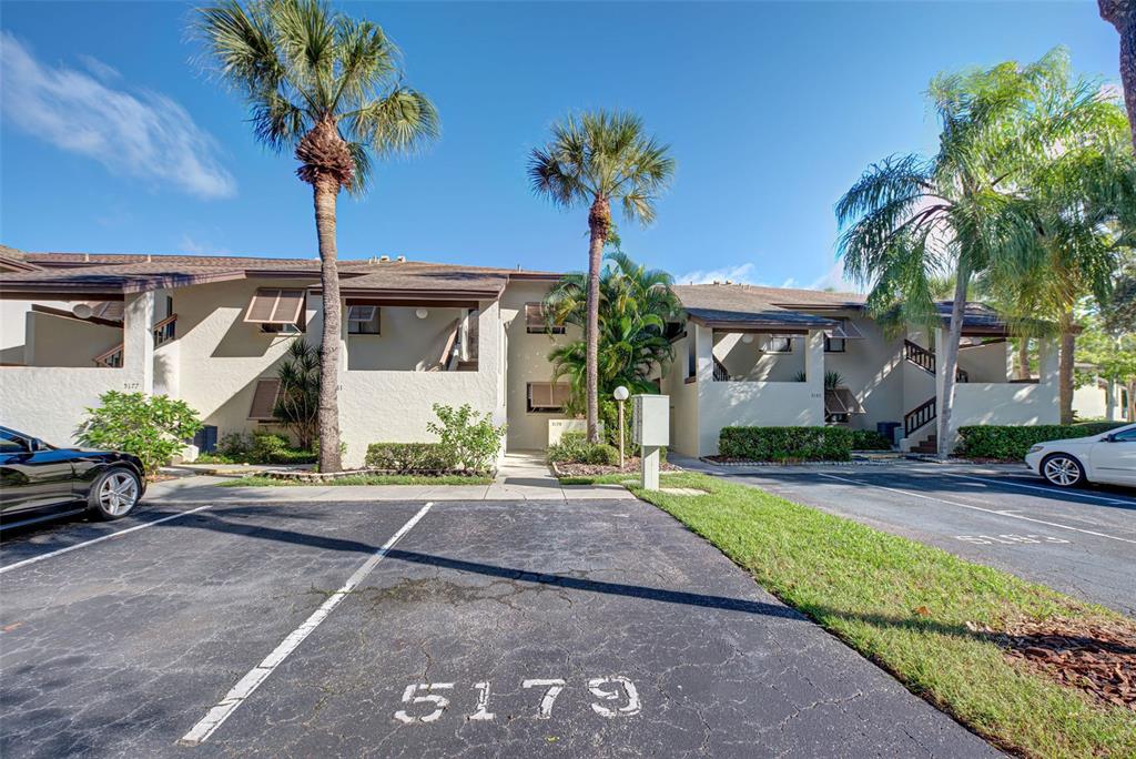 5179 WILLOW LINKS UNIT 27