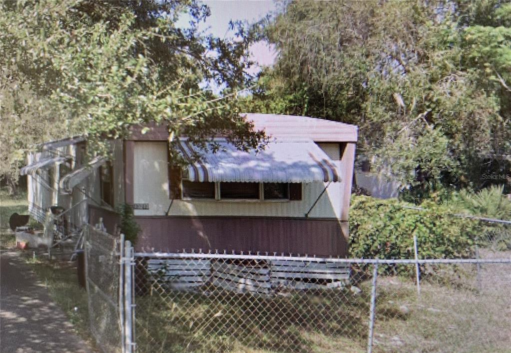 13209 & 13217 LAUDERDALE STREET
