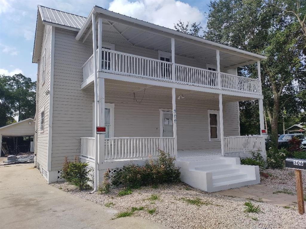 306 MURRAY STREET