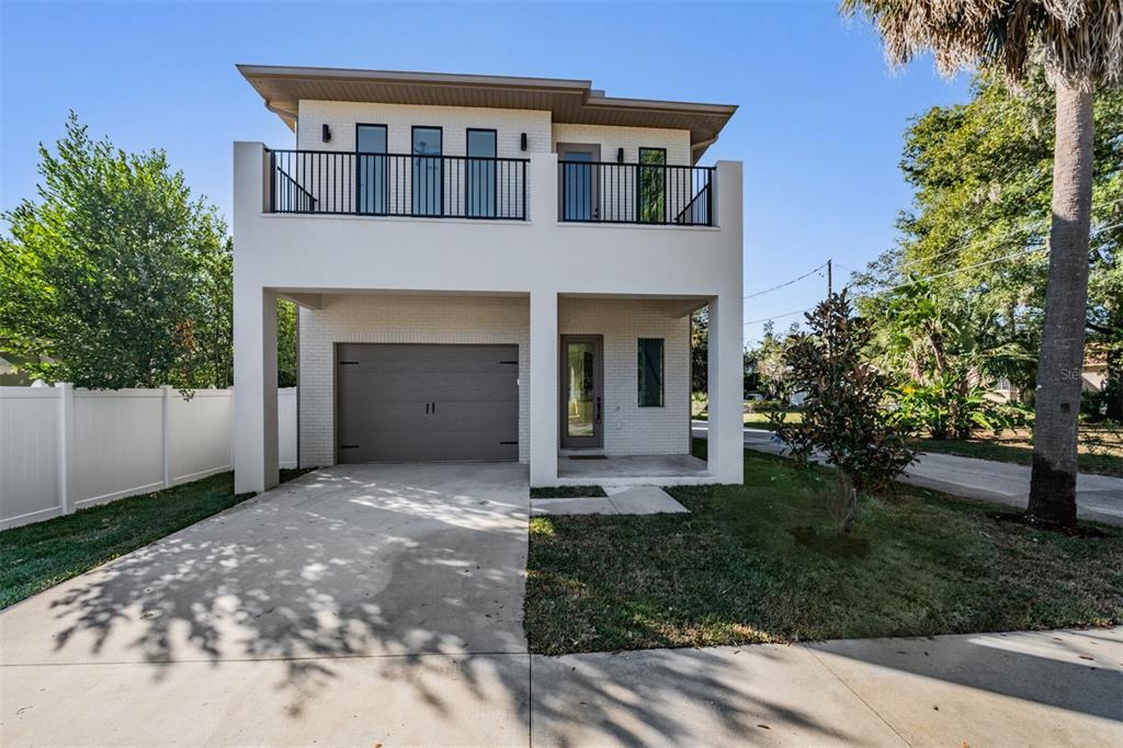 3304 N HIGHLAND AVENUE