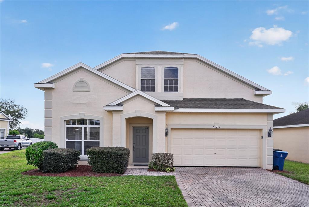 722 CADIZ LOOP