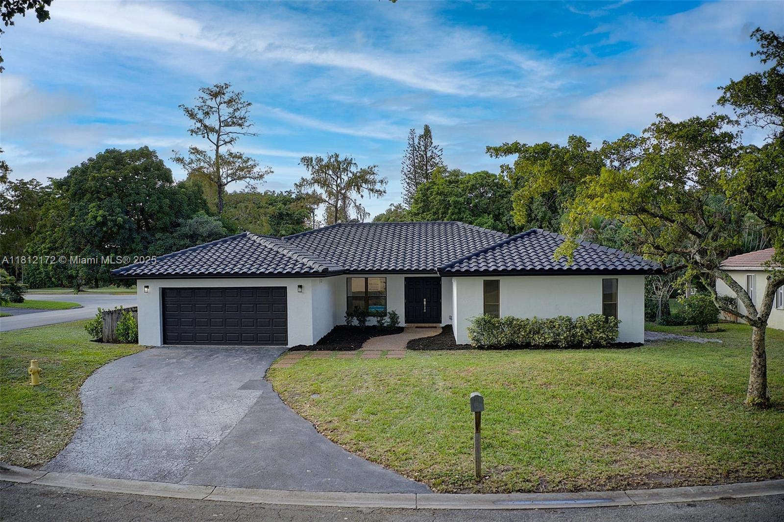 1500 NW 85 Dr, Coral Springs FL 33071