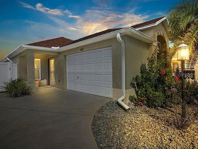 1061 CARVER COURT