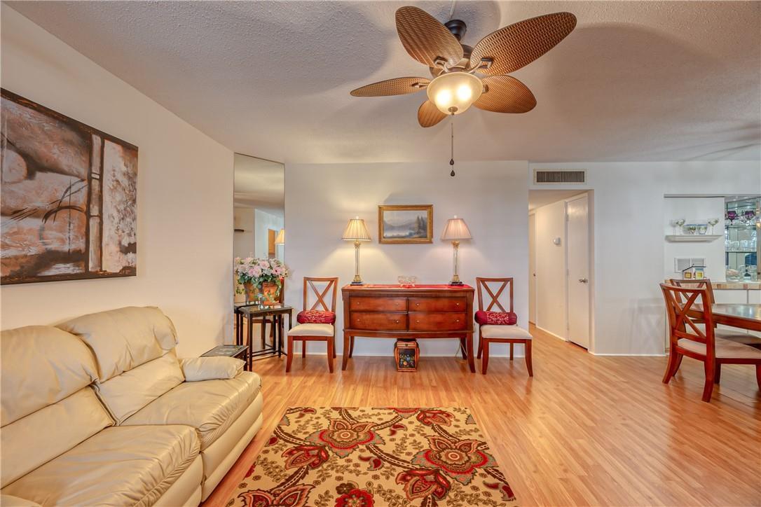 2400 NE 10th Street # 204, Pompano Beach FL 33062