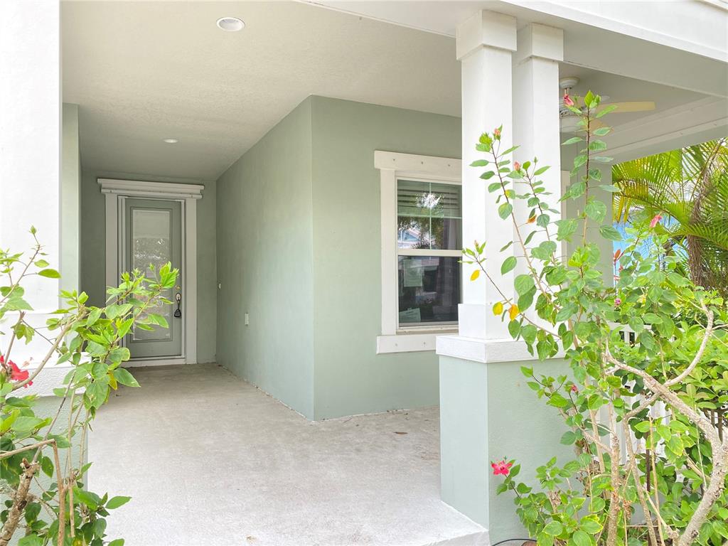 532 MANNS HARBOR DRIVE, APOLLO BEACH, FL — photo 2 of 30