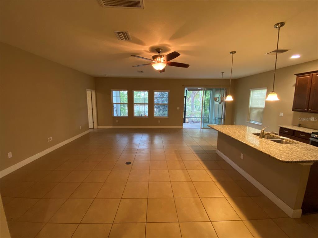 532 MANNS HARBOR DRIVE, APOLLO BEACH, FL — photo 5 of 30