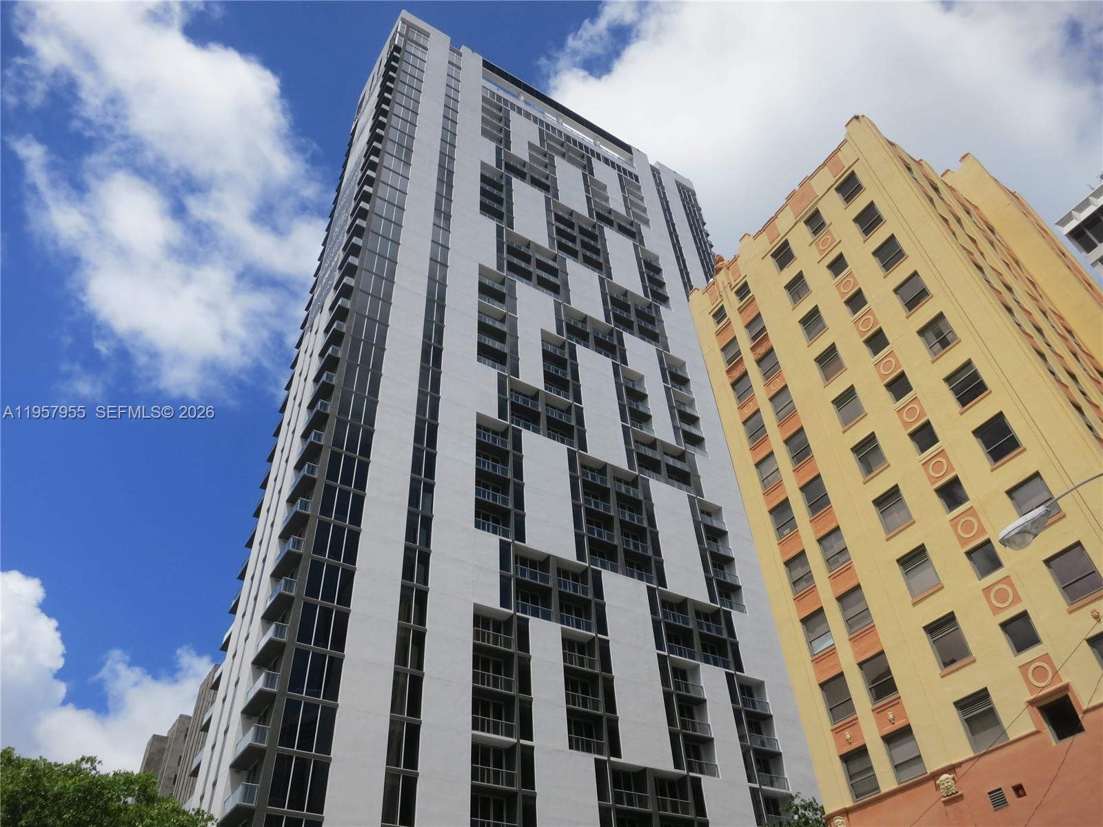 151 SE 1 St # 1902, Miami FL 33131
