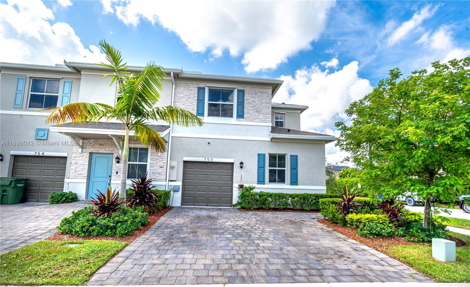 750 SE 16th Ct, Homestead FL 33034