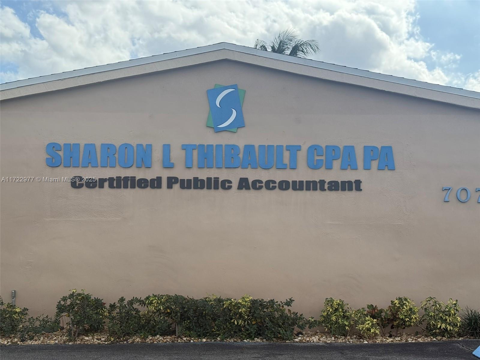 7070 Taft St, Hollywood FL 33024