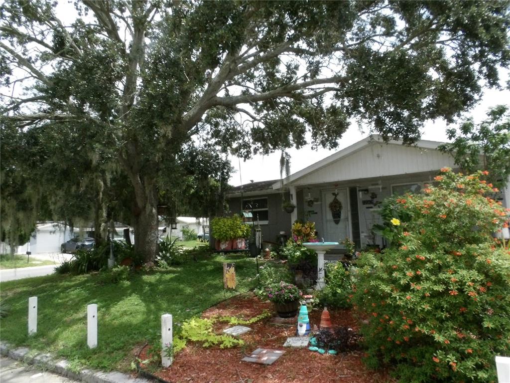 9926 GRAY FOX LANE