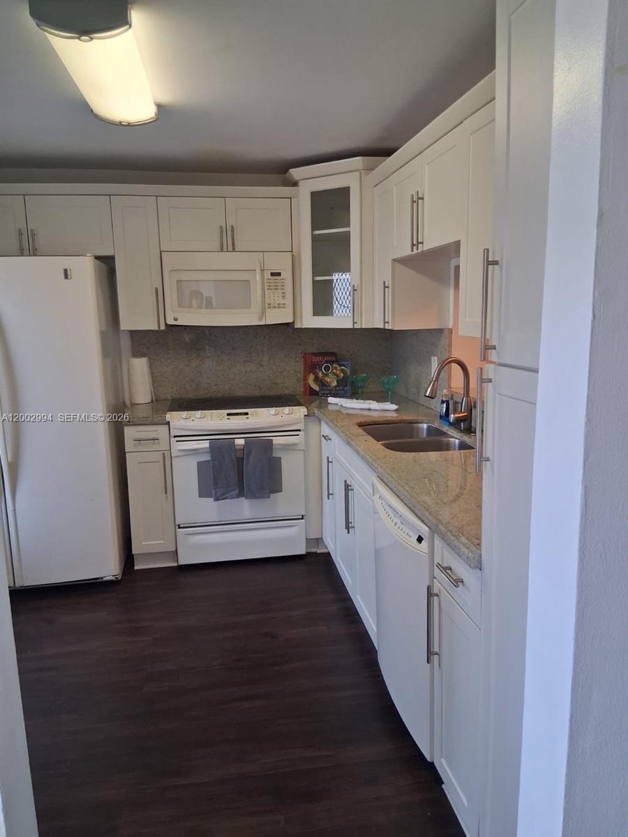 301 NE 14th Ave # 202, Hallandale Beach FL 33009