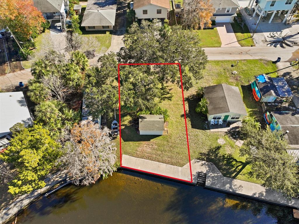 7259 TROPICAL DRIVE, WEEKI WACHEE, FL — photo 2 of 8