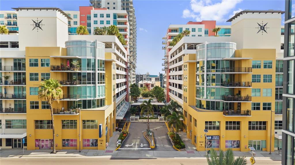 1120 E KENNEDY BOULEVARD UNIT 1124