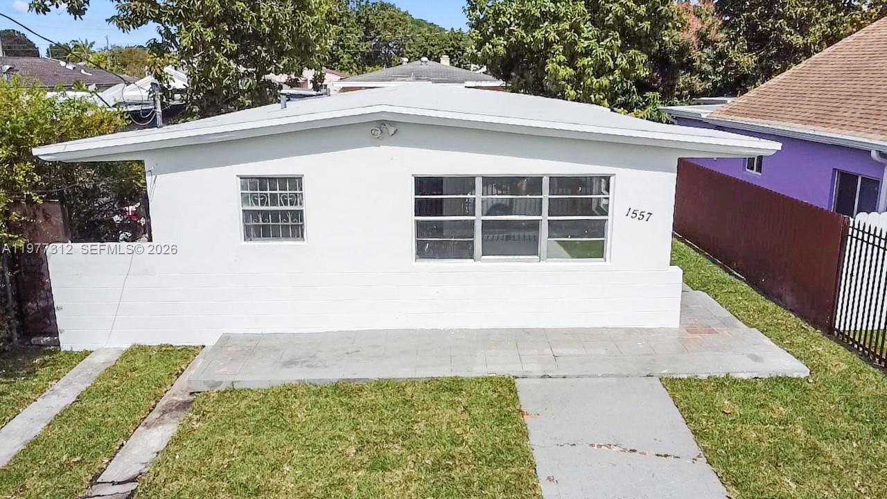 1557 NW 66th St, Miami FL 33147