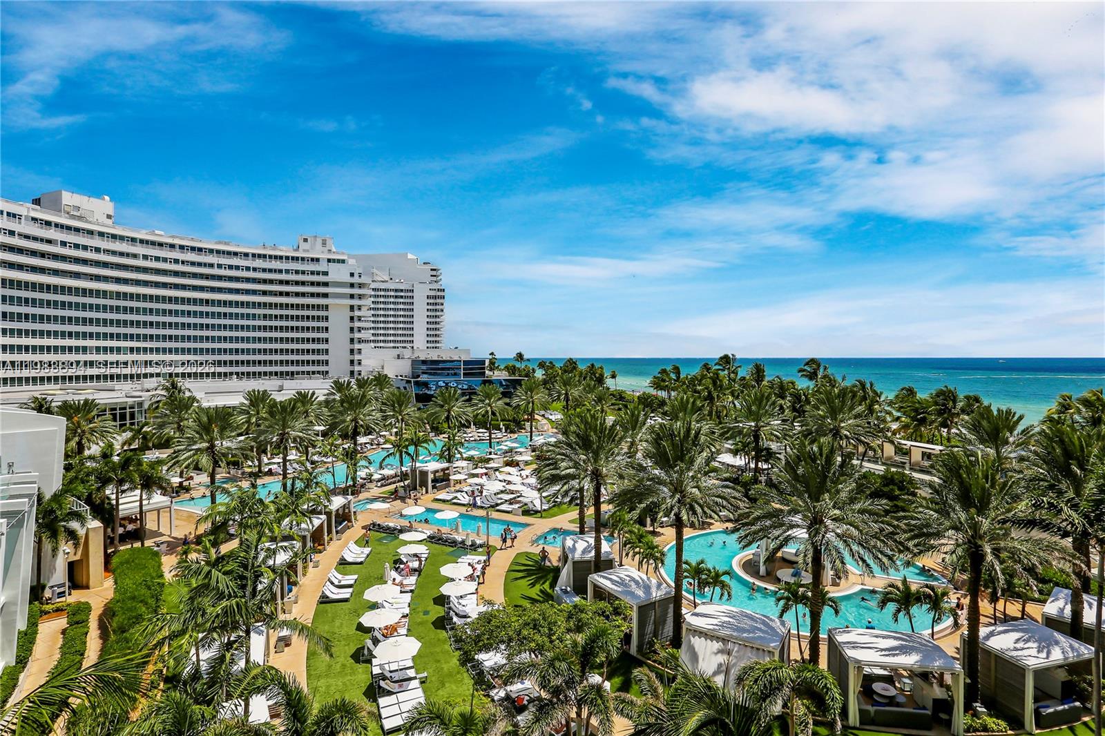 4391 Collins Ave, Miami Beach FL 33140