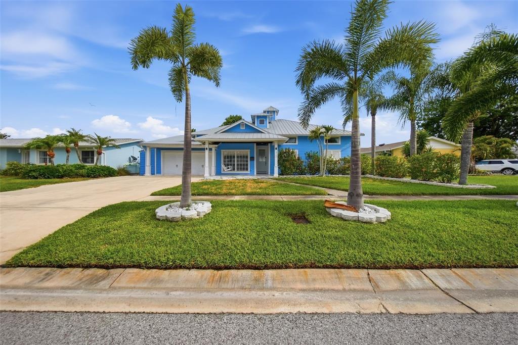 8722 PALISADES DRIVE