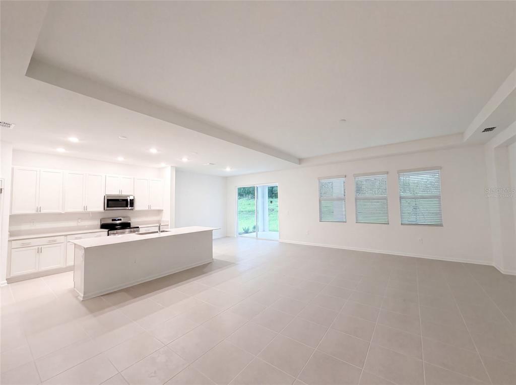 721 TUNDRA LOOP, GROVELAND, FL — photo 2 of 30