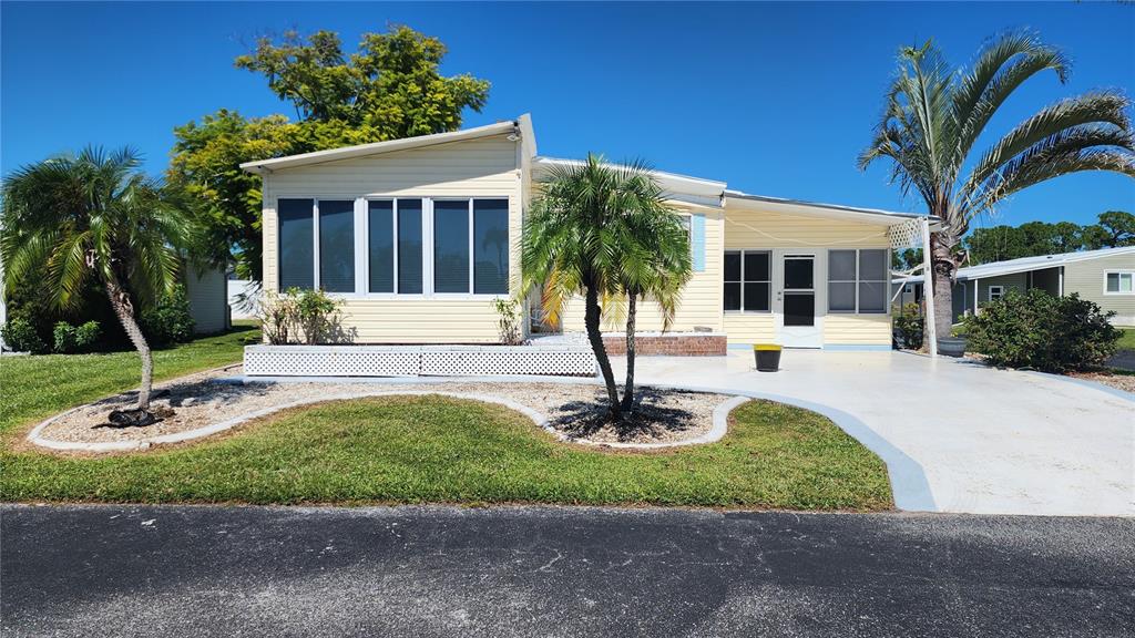 15 N BOTANY BAY CIRCLE