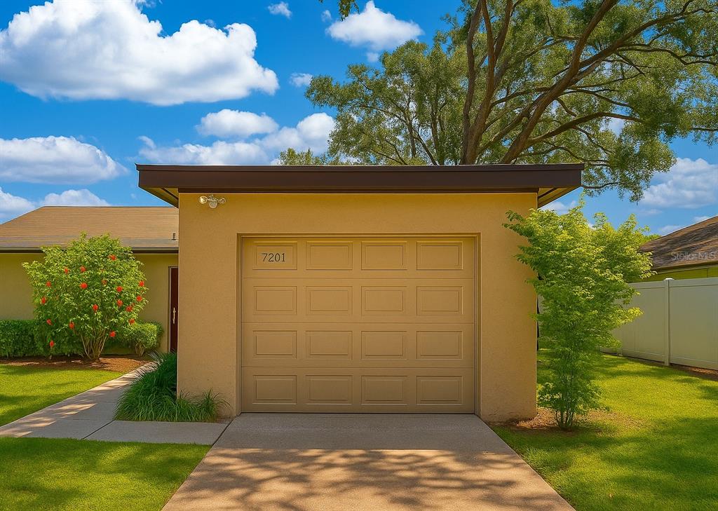 7201 DAIQUIRI LANE