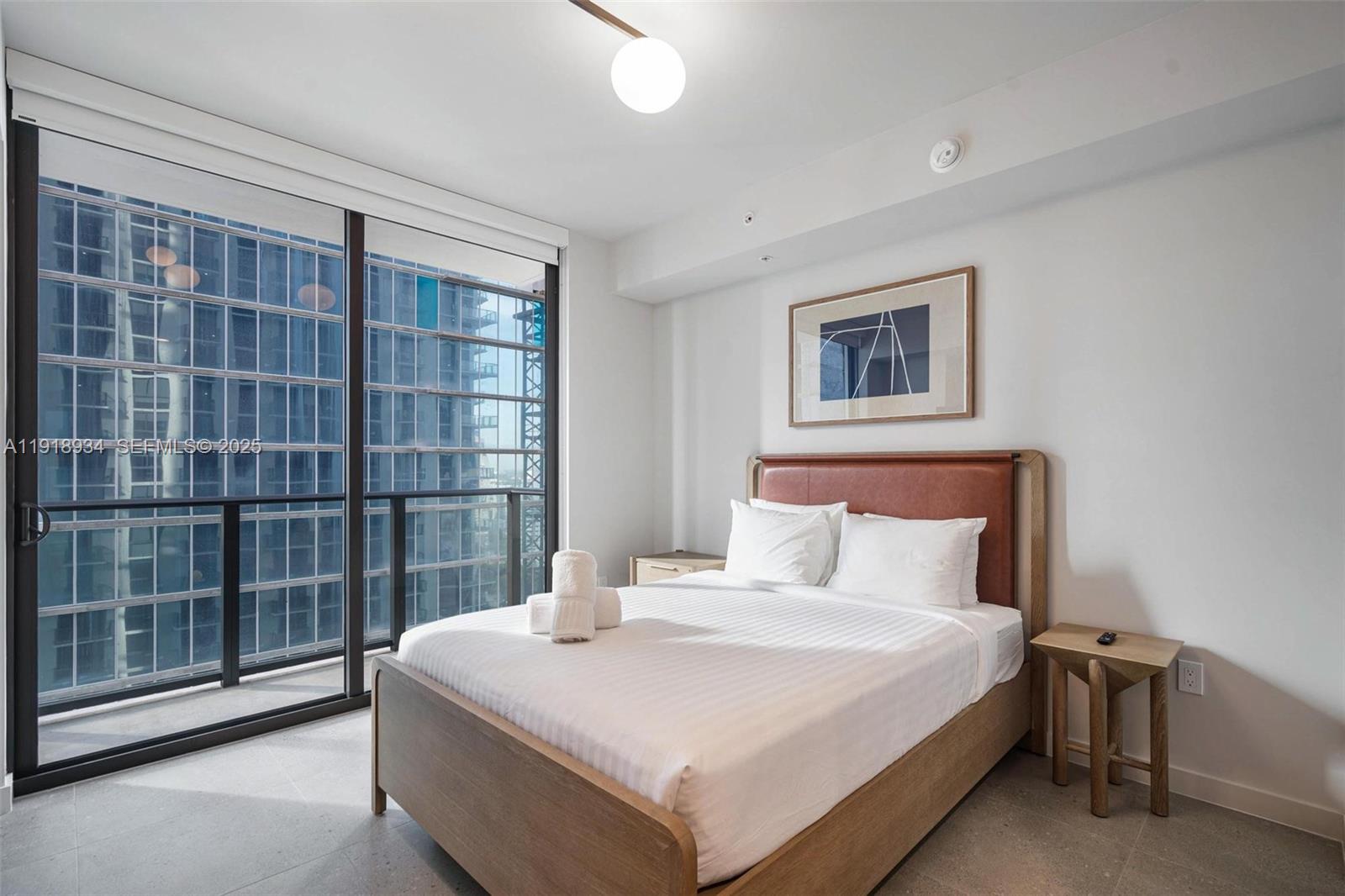 11 NE 6th Street # 2206, Miami FL 33132