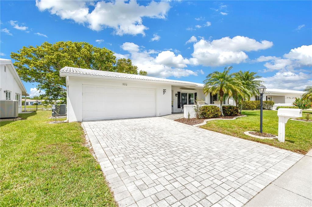 9210 40TH STREET N, PINELLAS PARK, FL — photo 3 of 30