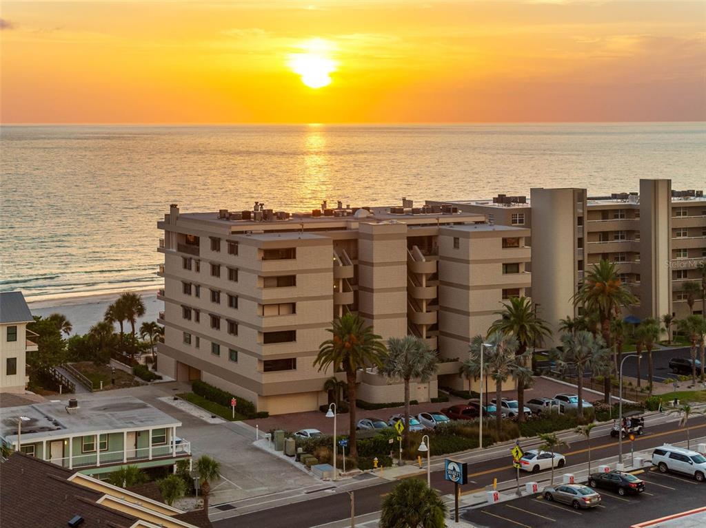 19700 GULF BOULEVARD UNIT 403