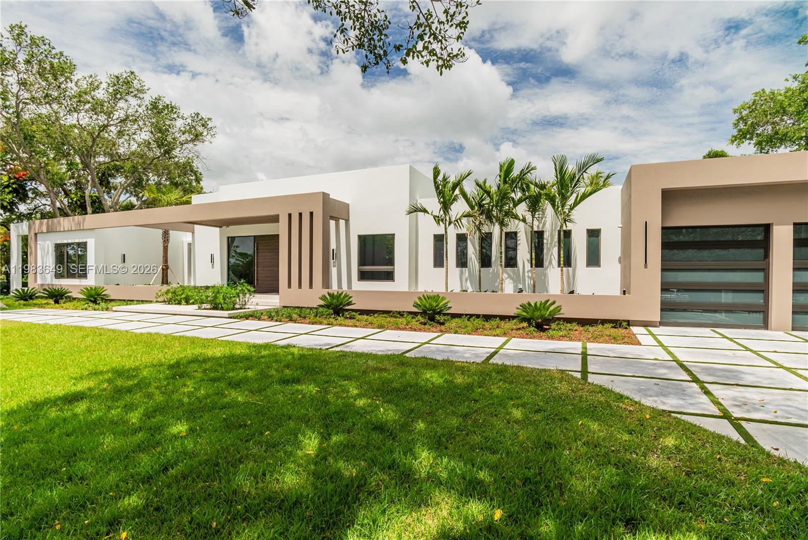 11720 SW 77th Ave, Pinecrest FL 33156, PINECREST, FL — photo 2 of 14