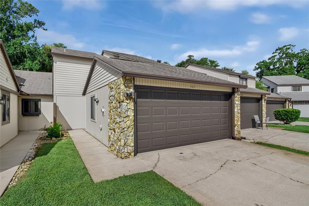 367 CASTLEWOOD LANE