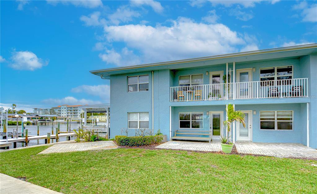 300 VENETIAN DRIVE UNIT 7