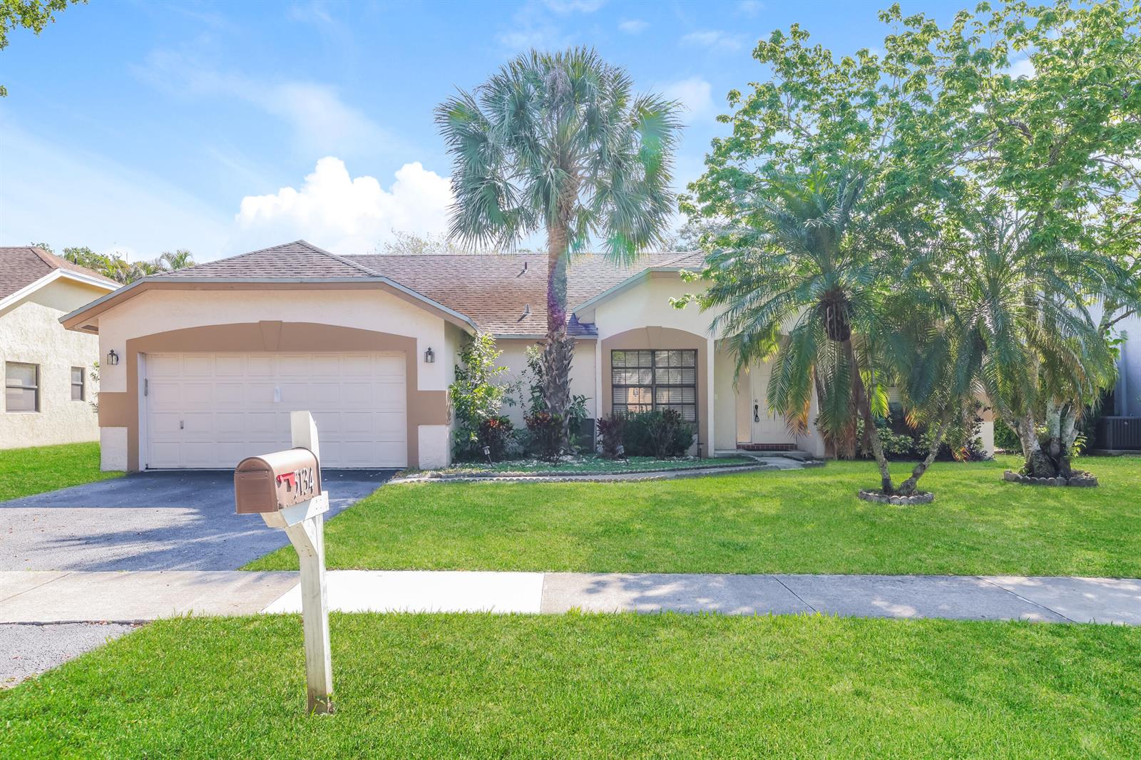 5134 NW 42nd Terrace, Coconut Creek FL 33073