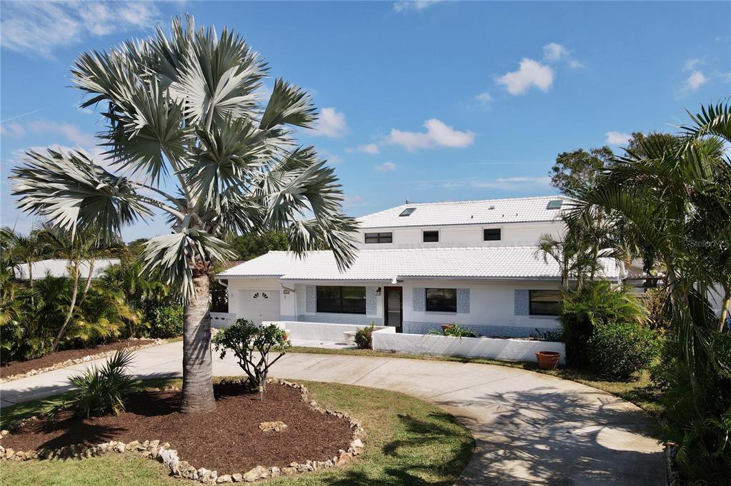 2945 68TH STREET N