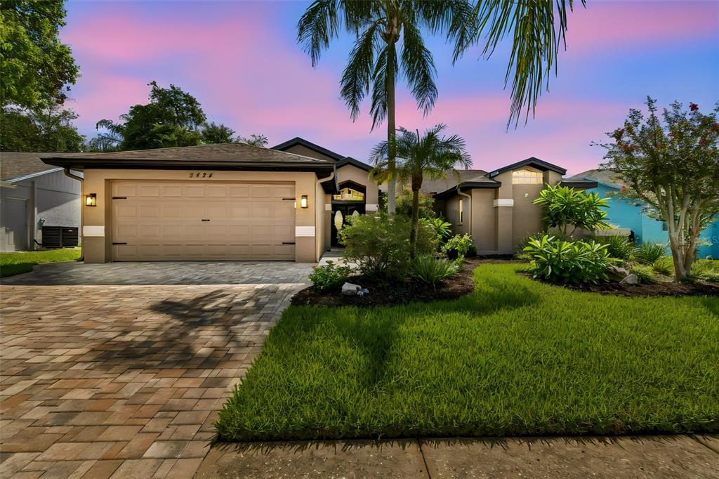 5424 LOS PALOS DRIVE